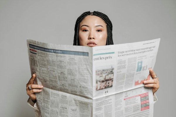 Succès littéraire : entre fierté et périls – L'impact d'un roman best-seller